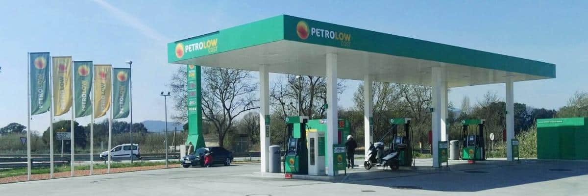 gasolinera en Blanes PetroLow Cost